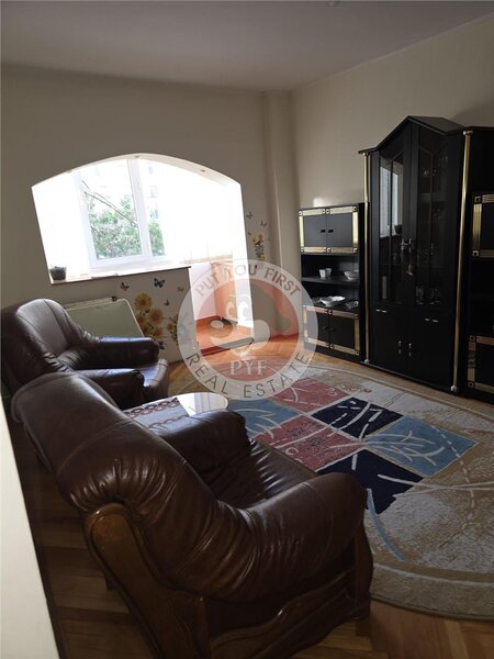 Mega Mall | 3 camere | 70mp | Decomandat | B12554